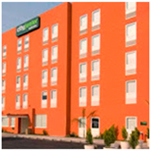 Fachada_hotel_City_Express_Junior_by_Marriot_Tuxtla_Poliforum