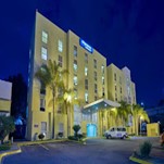 Fachada_del hotel_City_Express_by_Marriott_Puebla_Finsa