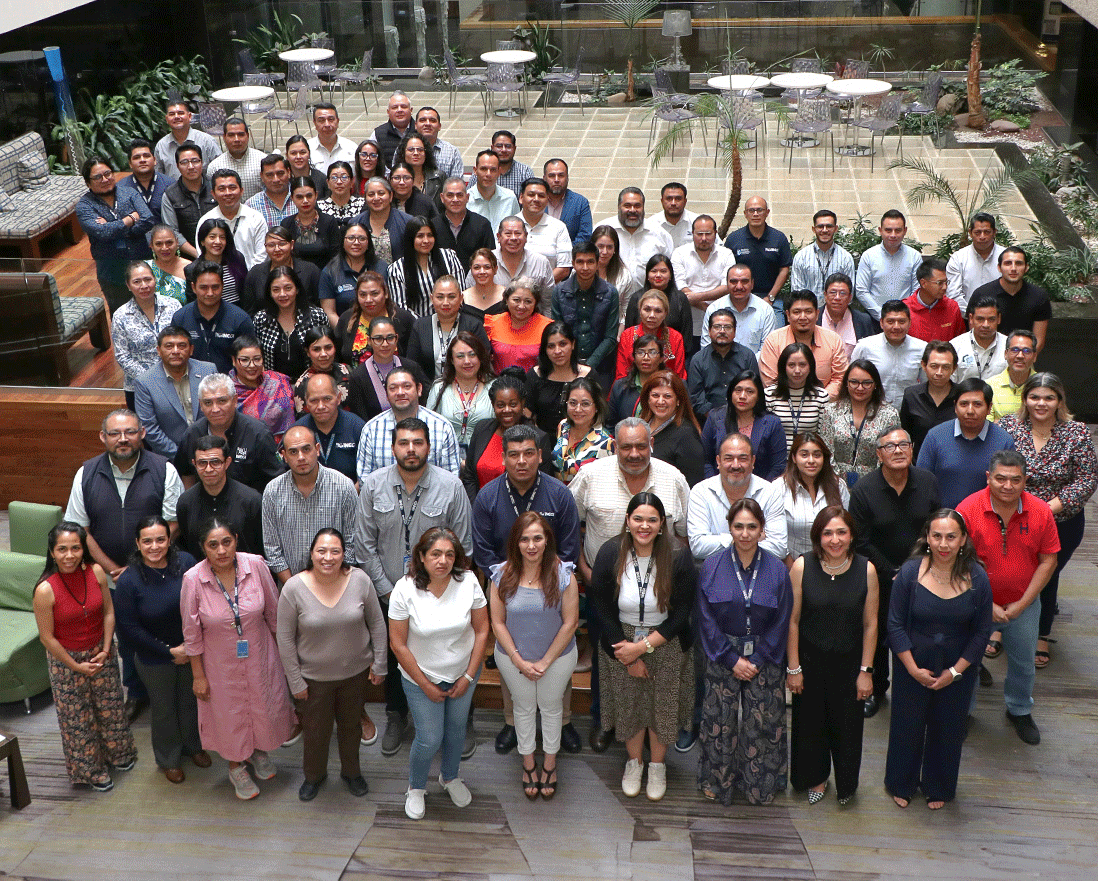 eventos de apertura y capacitación.