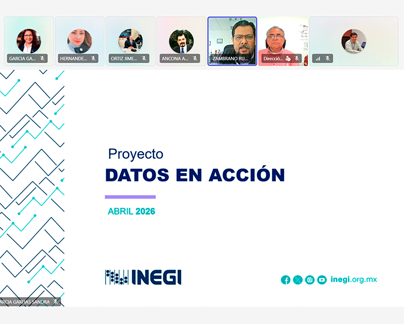 autoridades y personal asistente.