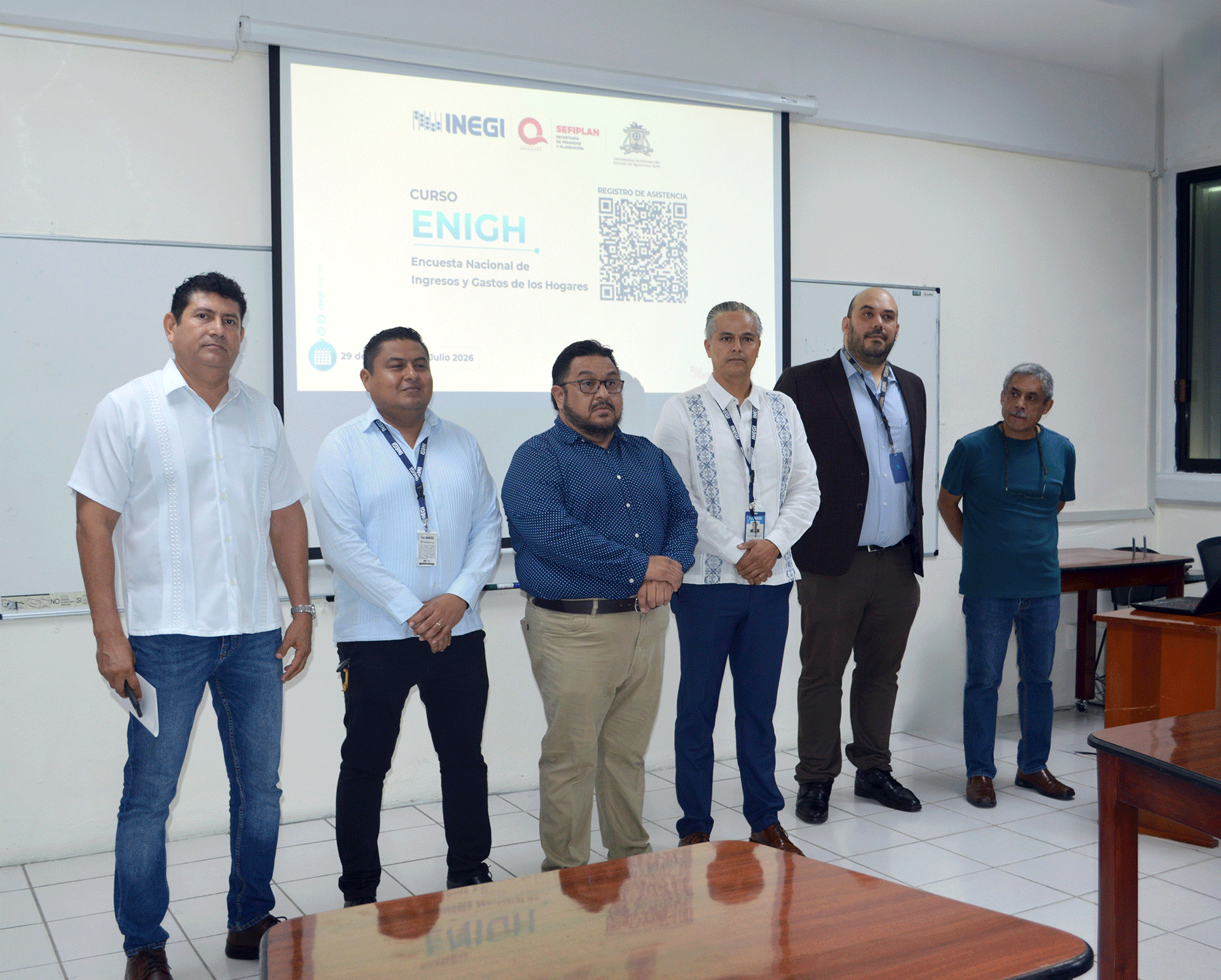 asistentes al evento. 