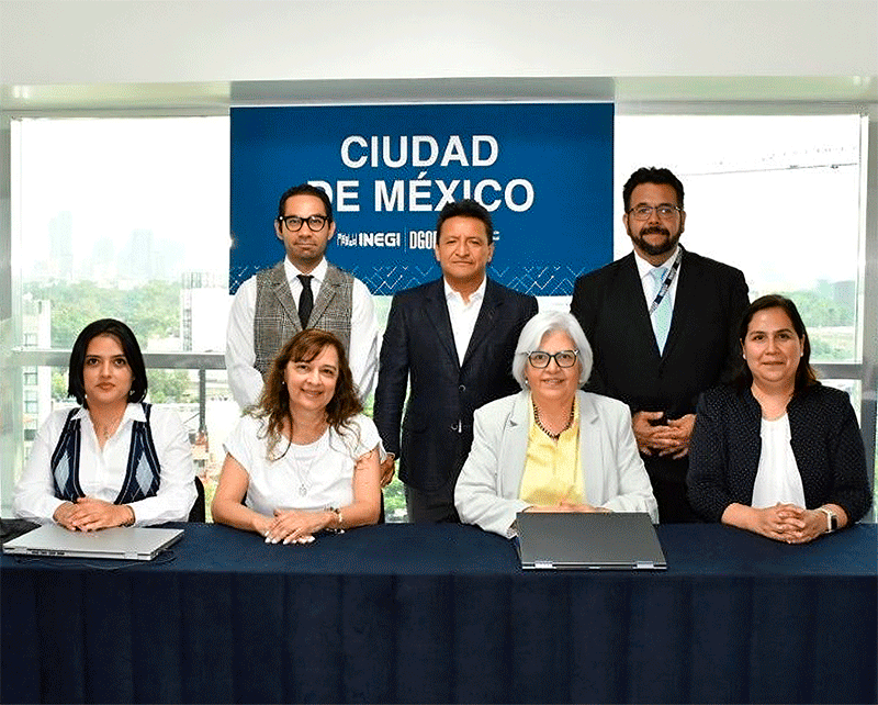 autoridades asistentes a la reunión.