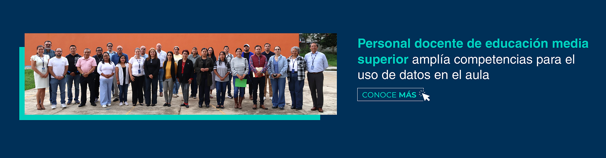 ponente y asistentes al evento.